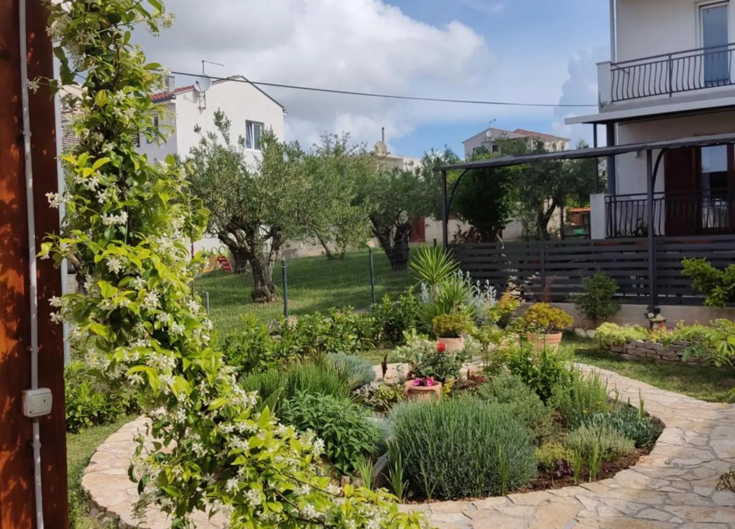 Apartment Apartmani Ino Pakostane