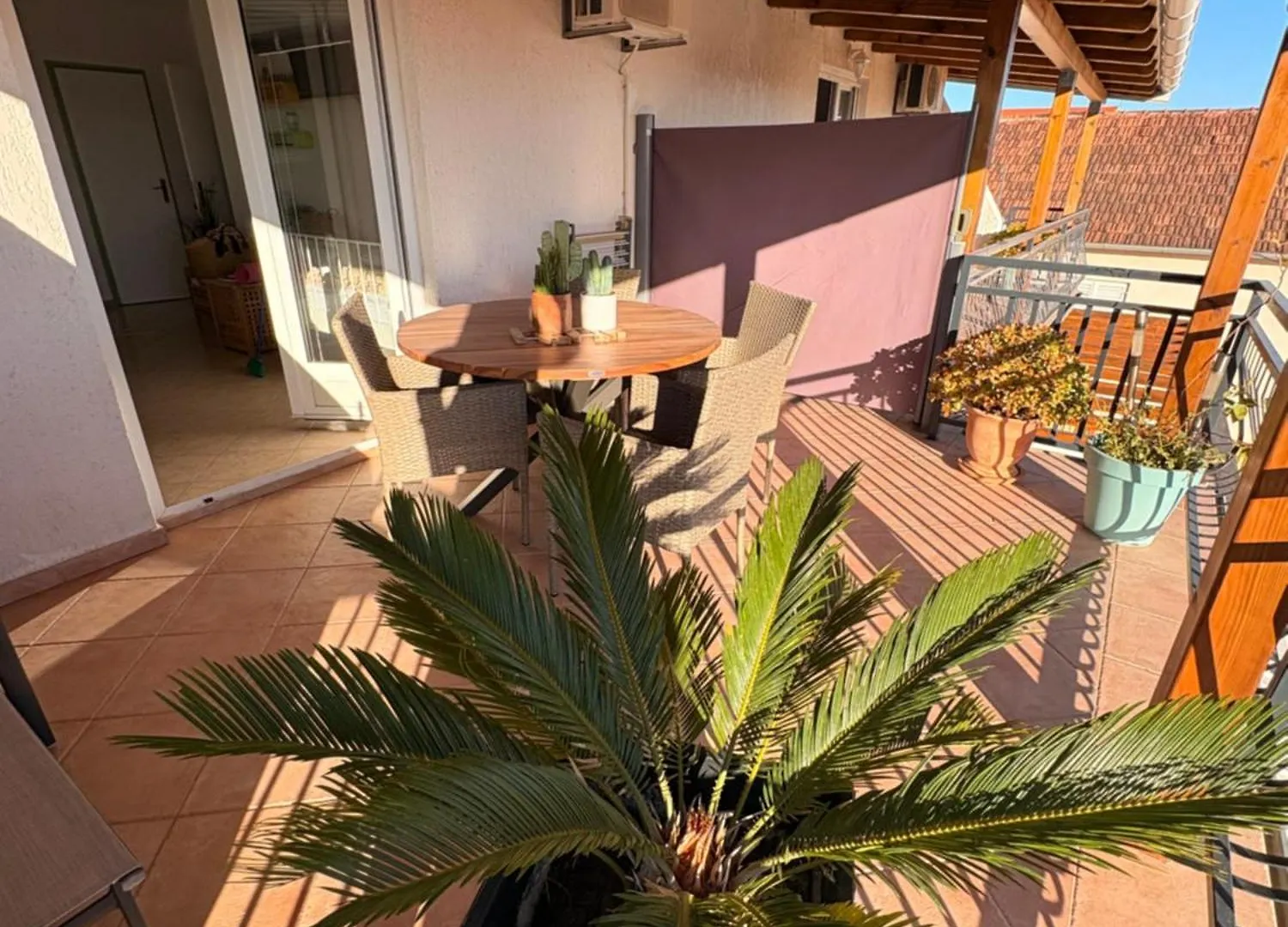 Apartmani Ino Pakostane 0*,